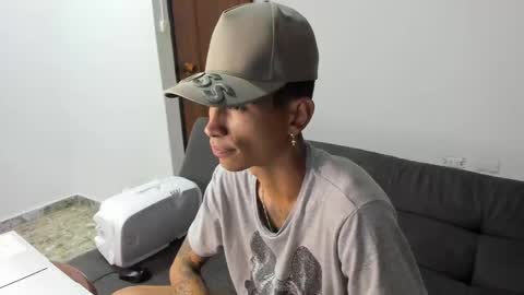 monkeyd_66 online show from January 9, 7:31 am