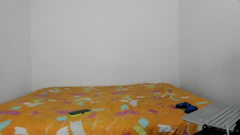 monky_0002 online show from May 24, 8:26 pm