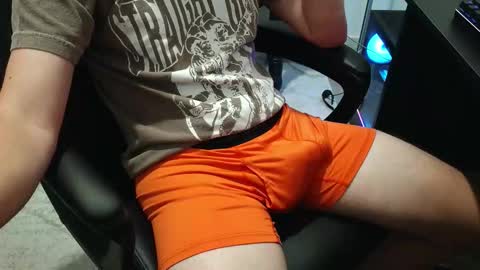 moonlighter7 online show from October 27, 1:19 am