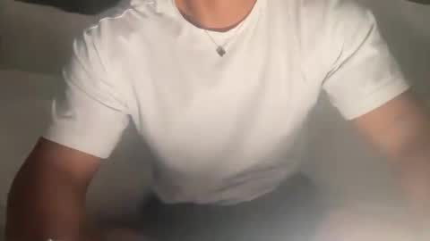 mora594574 online show from November 23, 10:54 pm