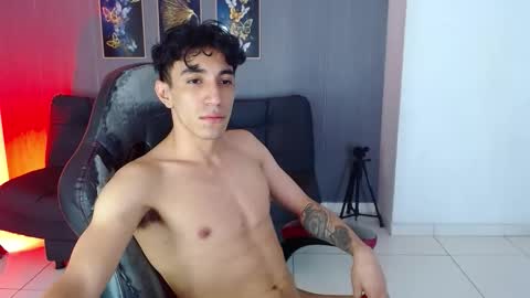 santii online show from March 2, 4:34 am