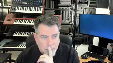 mostly_unbothered online show from January 16, 8:39 am