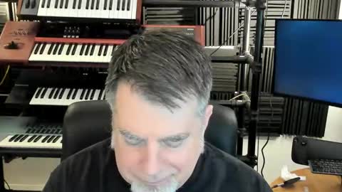 mostly_unbothered online show from November 11, 9:47 am