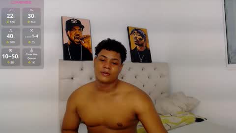 Snapshot of mr_jordan2310 chatting on October 22, 3:43 am mr_jordan2310 online show from October 22, 3:43 am