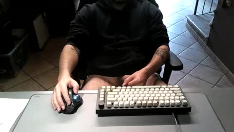 mr_kaa online show from April 14, 10:59 am