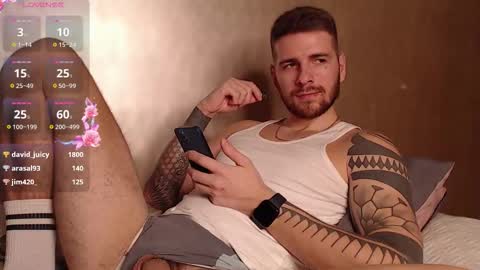 mr_longboy online show from January 12, 8:57 pm