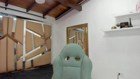 MIKEE online show from February 7, 3:02 am