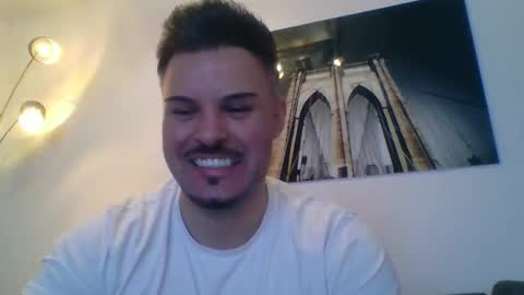 mr_niceguy100 online show from March 28, 12:44 am