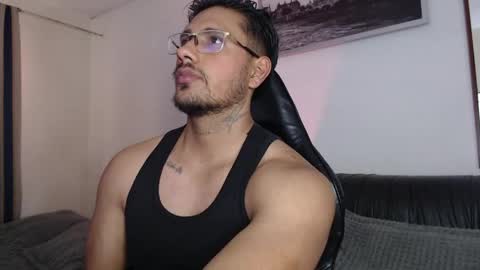 AARON online show from June 2, 12:17 pm