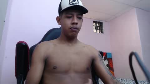 mr_stiven_ online show from January 17, 3:12 am