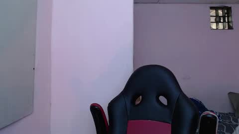 mr_stiven_ online show from January 6, 1:31 am