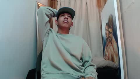 mr_stiven_ online show from October 14, 3:02 am