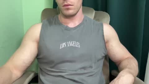 Mrbiceps23 online show from December 23, 7:52 pm