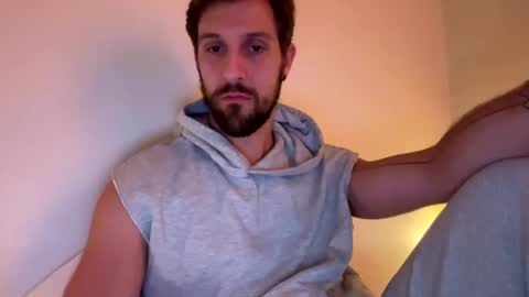 Mr Dick online show from December 15, 8:36 pm