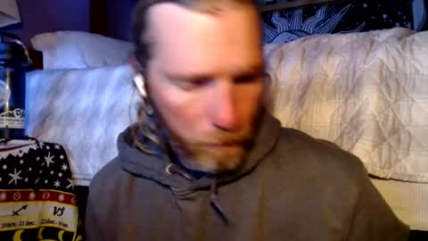 Snapshot of mrmister321 chatting on October 25, 4:36 am mrmister321 online show from October 25, 4:36 am