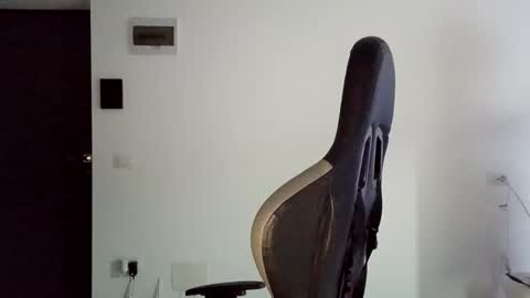 Victor online show from January 6, 9:32 pm