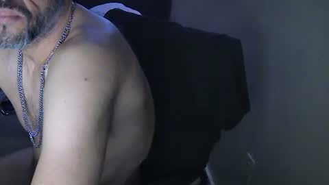 Muffdiver online show from February 6, 7:02 am