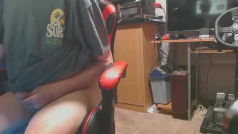 Snapshot of mulldoon1950 chatting on December 9, 1:04 pm mulldoon1950 online show from December 9, 1:04 pm