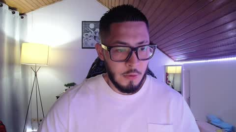 David Big online show from December 18, 10:08 am