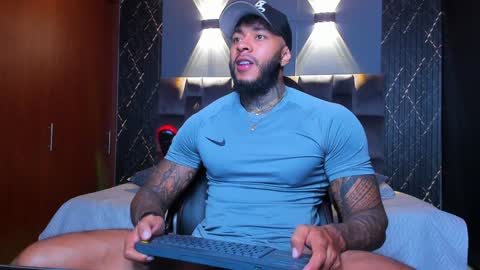 Nick online show from January 19, 1:00 am