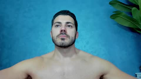 muscularmaster onlyfans online show from November 20, 10:19 pm