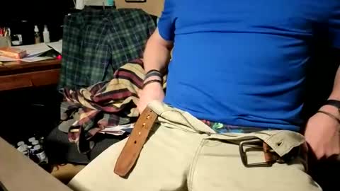 my_curiosity_ online show from April 13, 4:46 am