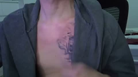 Big Dick Huhu online show from October 23, 6:11 pm