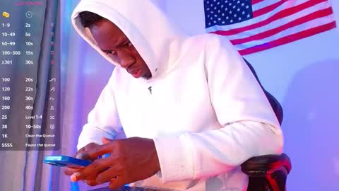 Mylo Wallace  online show from January 14, 1:05 pm