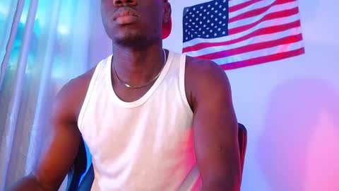 Mylo Wallace  online show from November 5, 7:16 pm