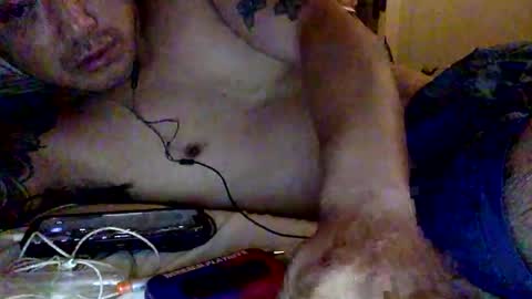 str8 dom alphaAsian Daddy type. sorry not bi or  curious but i dont judgediscrimenate. online show from December 3, 2:12 pm