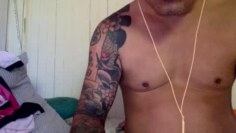 Snapshot of mywi11yisbiggy chatting on February 2, 7:35 pm str8 dom alphaAsian Daddy type. sorry not bi or  curious but i dont judgediscrimenate. online show from February 2, 7:35 pm