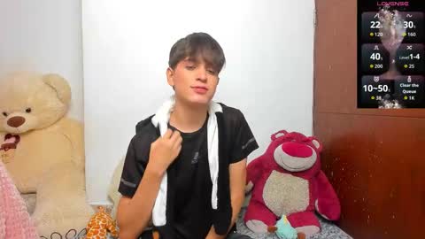  N A I M T H E  K I N G  online show from February 12, 3:56 am