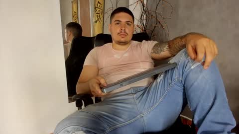 deibyd online show from February 1, 1:51 pm