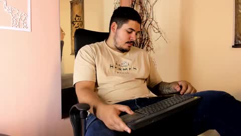 deibyd online show from February 17, 1:42 pm