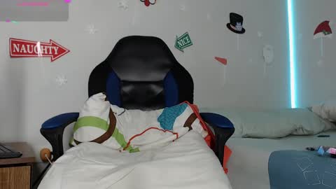 nassh_18 online show from December 15, 1:02 am