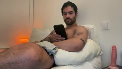 Nathaniel online show from May 28, 10:19 pm