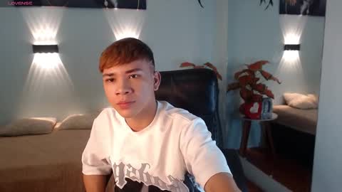 nathanclay online show from January 14, 4:06 am