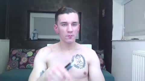 nathann92 online show from November 5, 9:39 pm