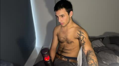 native_boy2 online show from March 29, 4:01 am