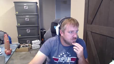 Naughty kinky1 online show from December 2, 5:38 pm