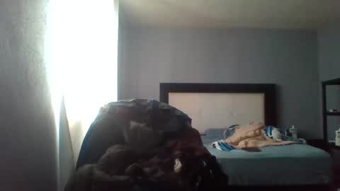 Snapshot of naughty_pal69 chatting on October 23, 5:05 pm naughty_pal69 online show from October 23, 5:05 pm