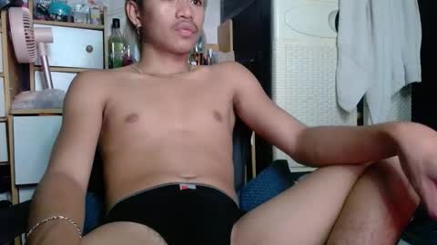 MakisigEvah online show from February 20, 9:16 pm