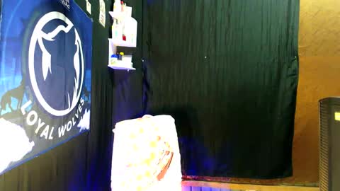 Snapshot of naugthyboyloy chatting on October 22, 6:00 pm Loy online show from October 22, 6:00 pm
