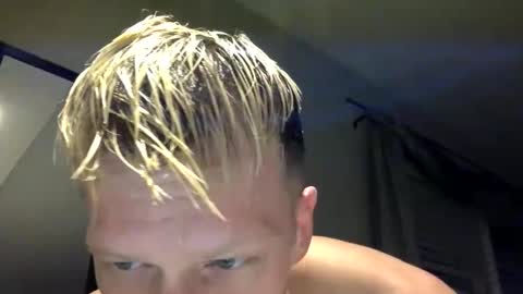 nellie_blue online show from March 29, 4:01 am