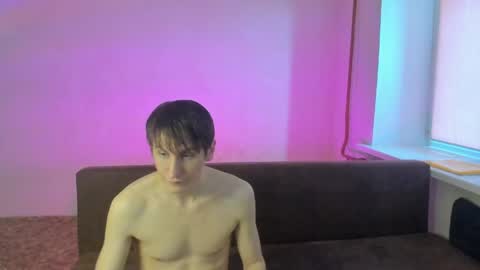 Alex online show from April 3, 6:43 am