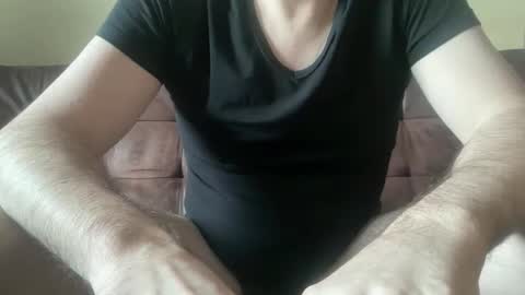 Neu242Gierig online show from November 21, 7:40 am