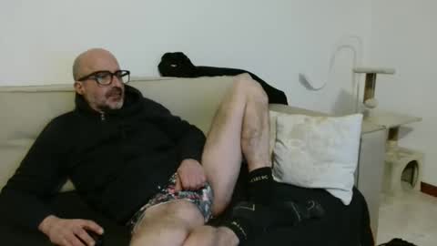 simi online show from November 26, 7:39 pm