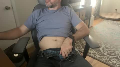 newguy_097 online show from October 1, 9:52 pm