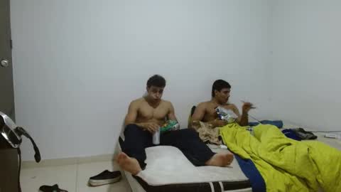 Snapshot of ney_quiroz chatting on October 25, 6:37 am ney hotman online show from October 25, 6:37 am