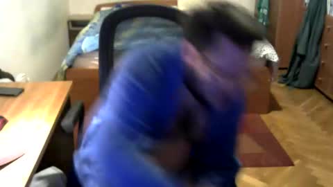 nezoss online show from December 17, 7:48 am